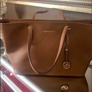 Michael Kors zip tote